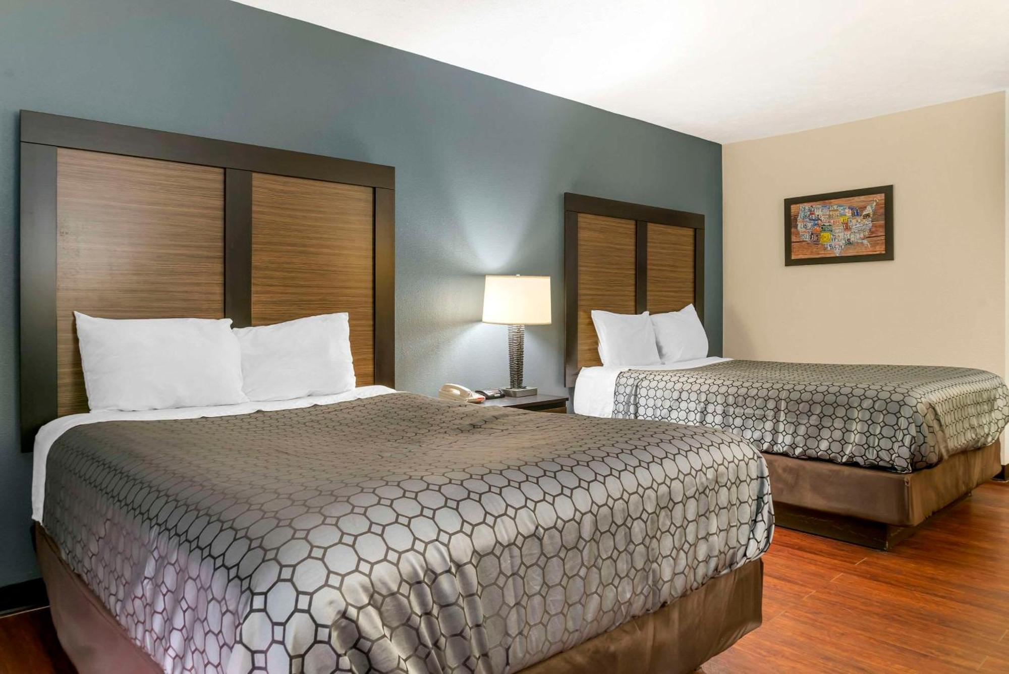 Econo Lodge Traverse City Dış mekan fotoğraf