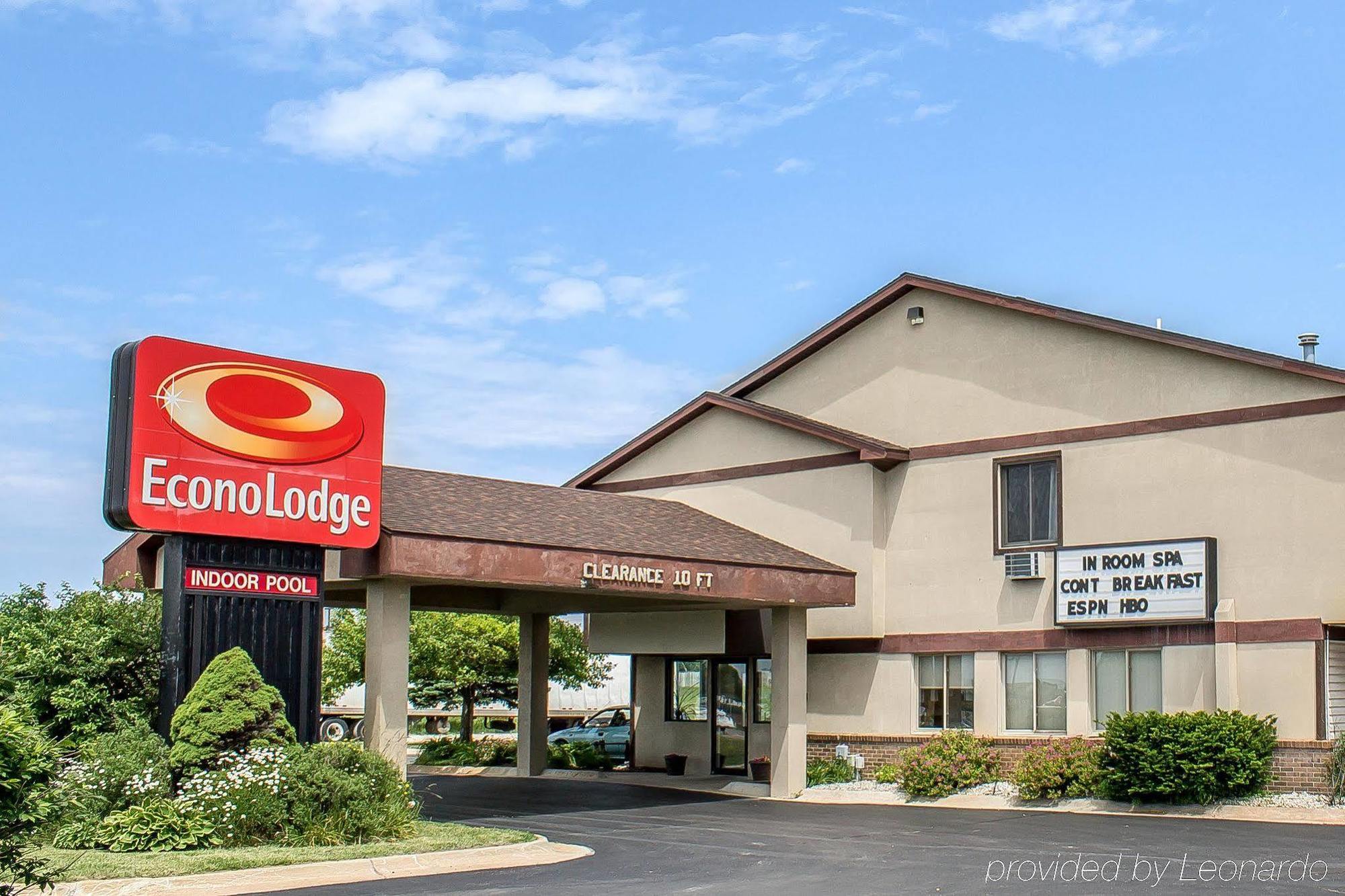 Econo Lodge Traverse City Dış mekan fotoğraf